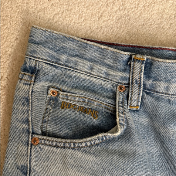 Urban Outfitters BDG Logan Buckle Baggy Barrel Jeans - Picture 2 of 4